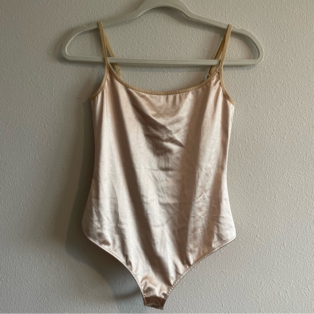 Free People Bodysuit Scoopneck Tank Sleeveless Women’s Small Satin Pale Gold